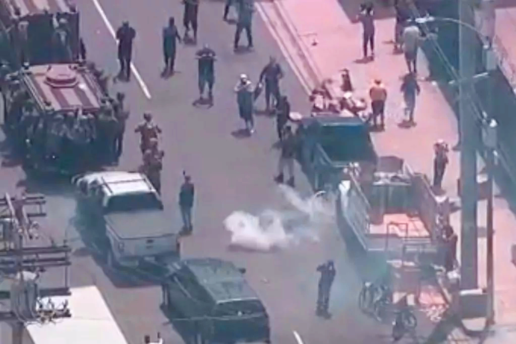 ICE raids across LA spark furious protests as crowds block tanks in fiery clash