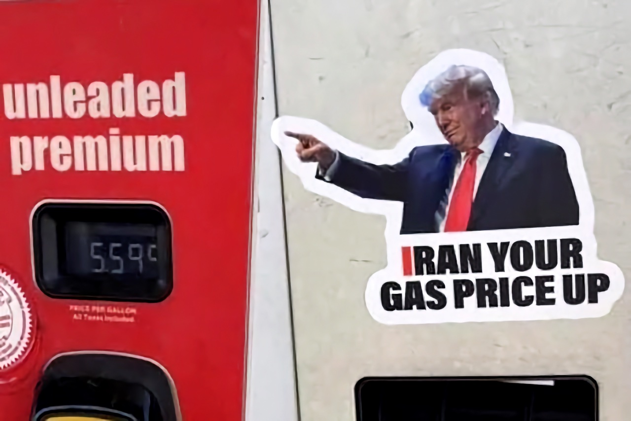 Oil Hits Wartime High Above $120 a Barrel as Standoff Shows No End in Sight