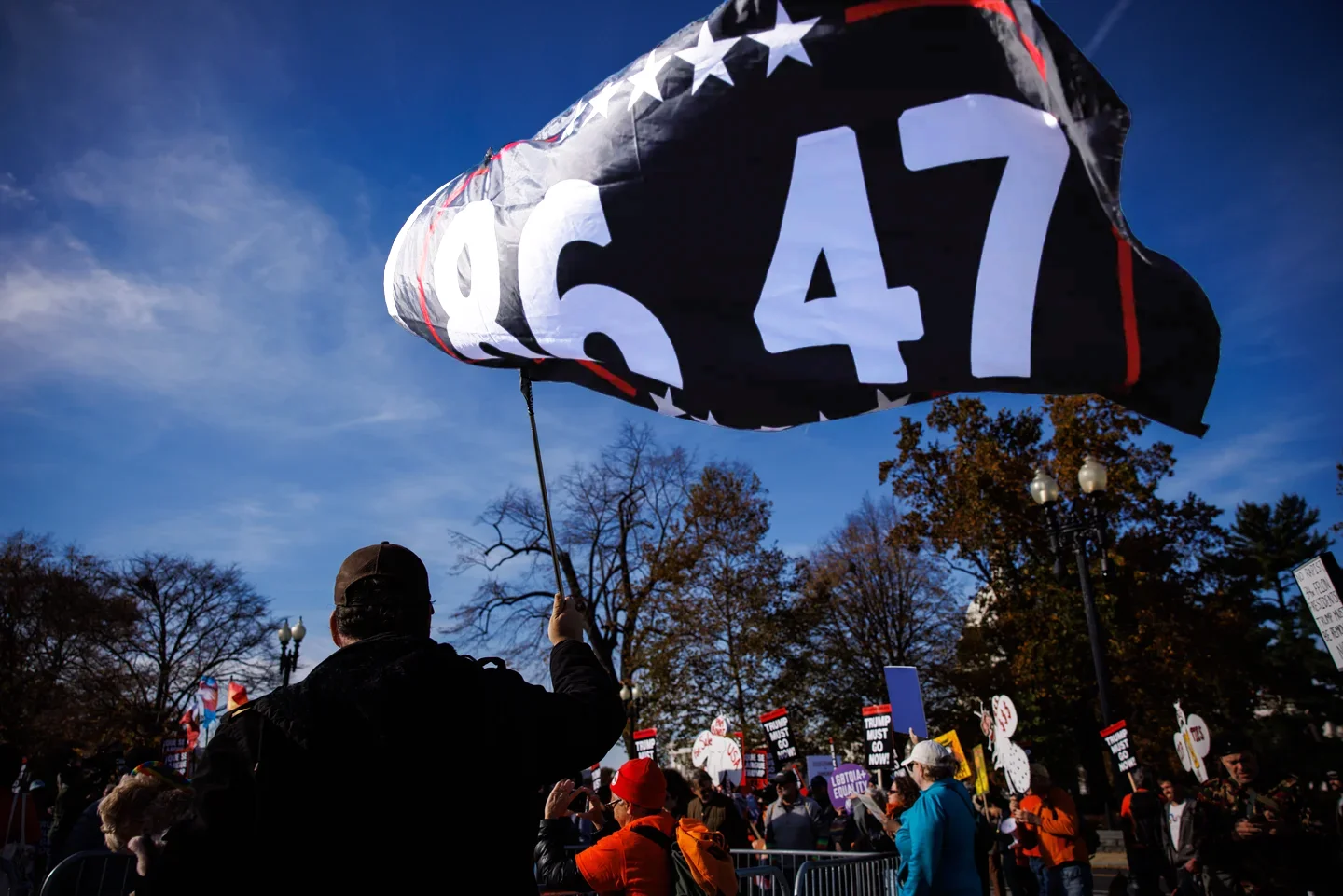 Federal Judge Rules Anti-MAGA Protest Group Can Keep Flying ’86 47′ Flag